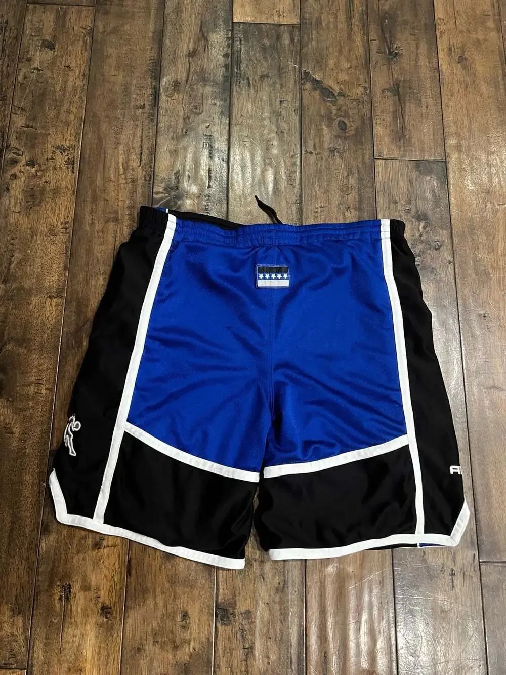 AND1 Vintage Mesh Basketball Shorts Blue Black White Size L 14/16